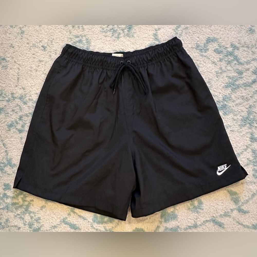 Nike Flow Drawstring Shorts, Black, Size M